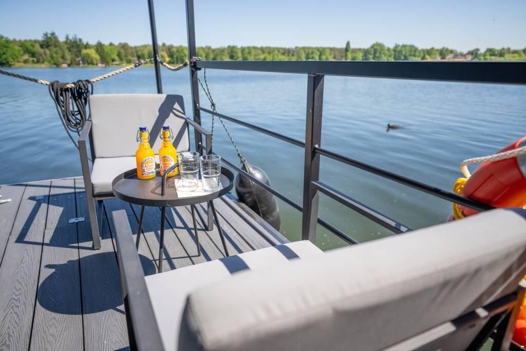 Woma Hausboot Wohnschiff D13