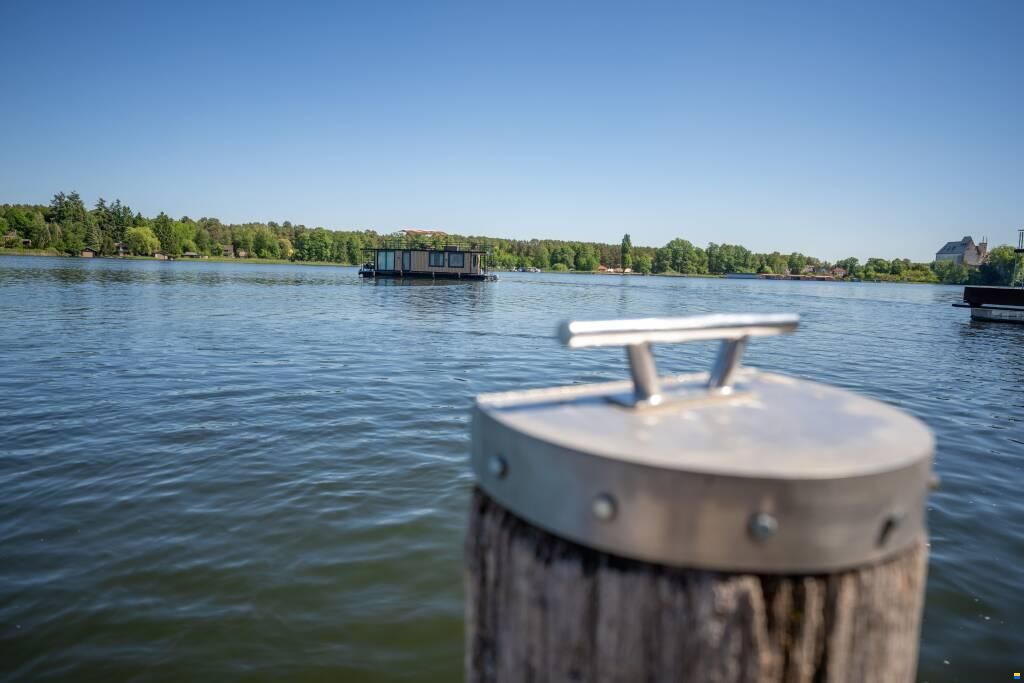 Woma Hausboot Wohnschiff D13