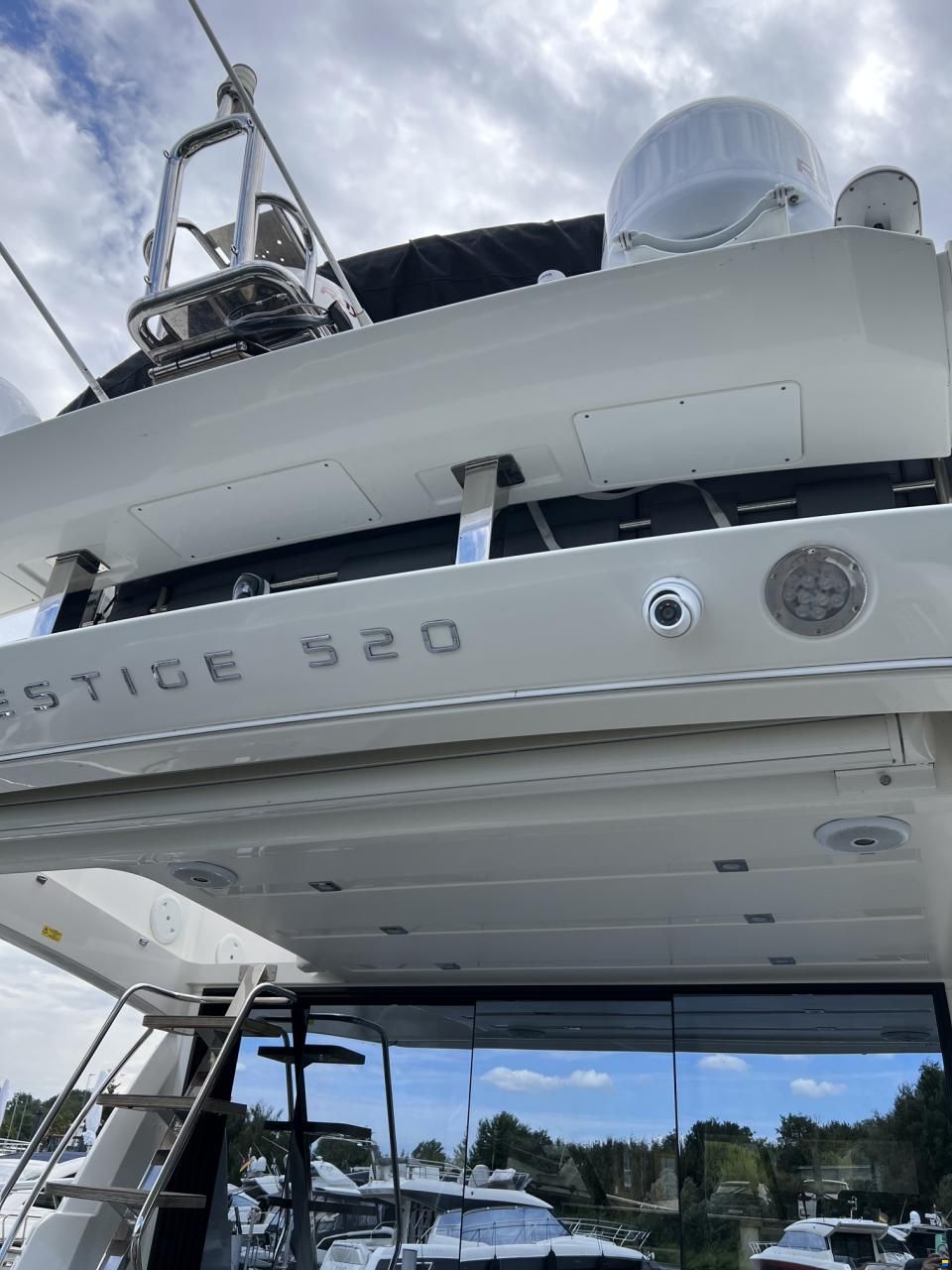 Prestige 520 Fly