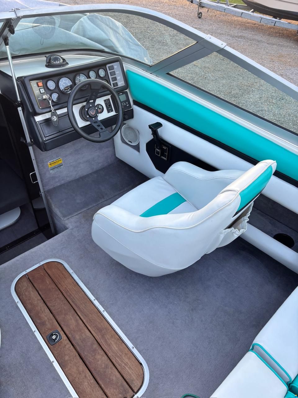 Regal Valanti 220 XL