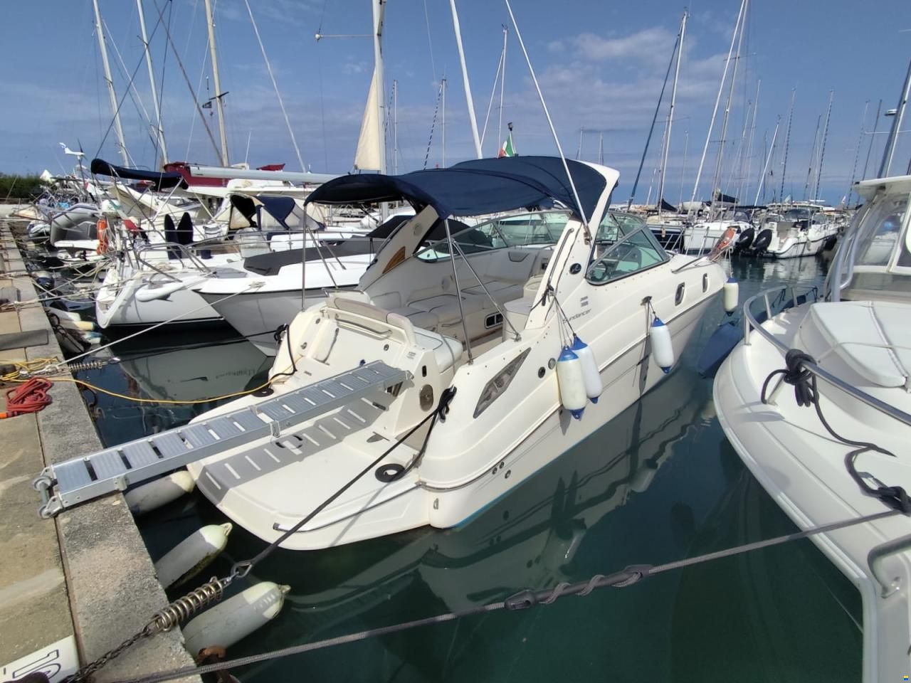 Sea Ray 305 SUNDANCER