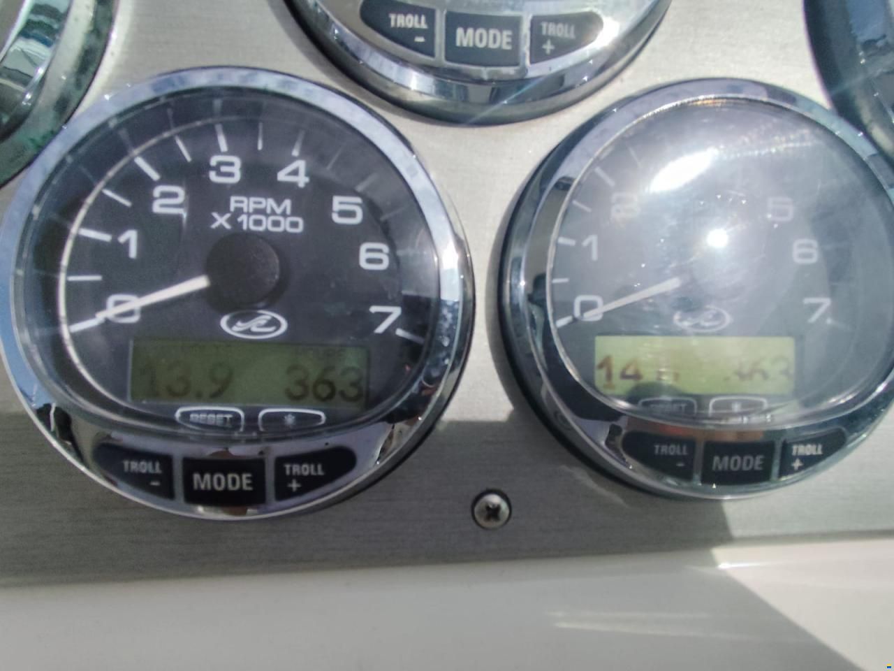 Sea Ray 305 SUNDANCER