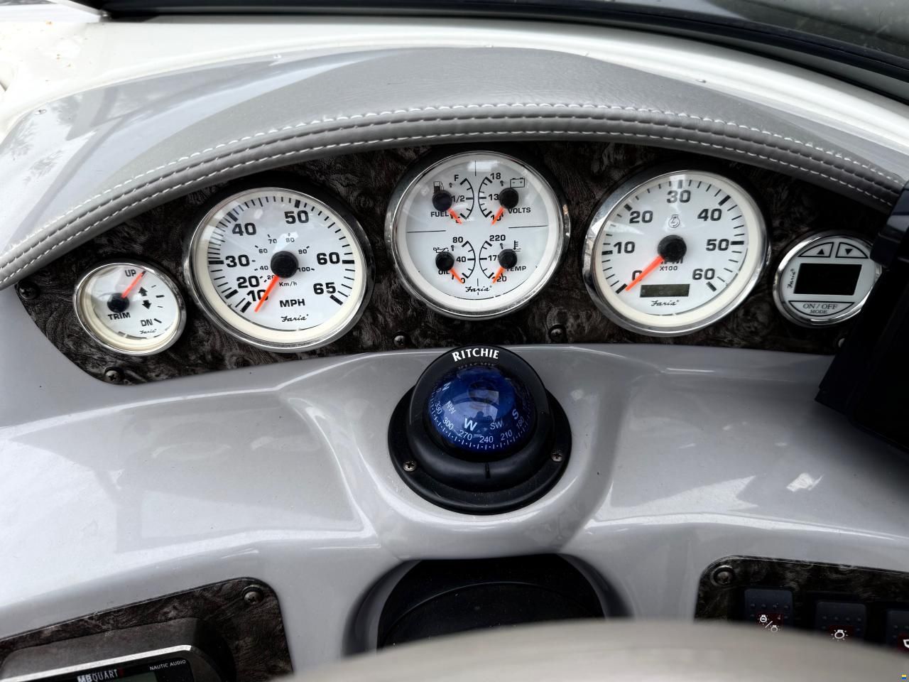 Stingray 225SX