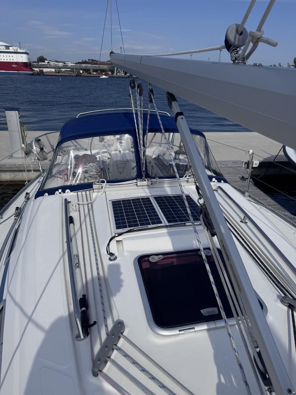 Bavaria 32 cruiser -04