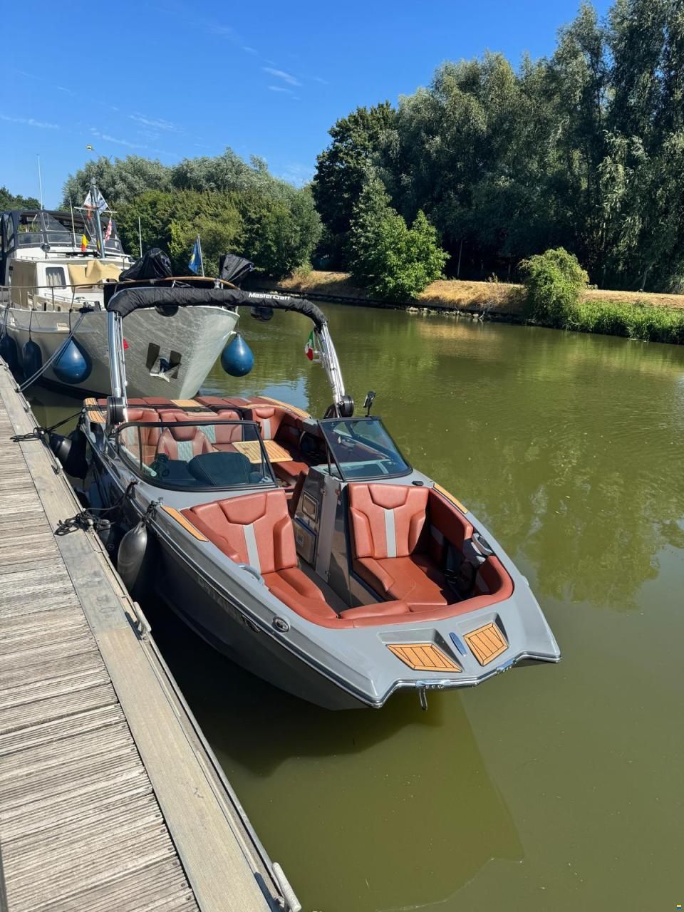 MasterCraft XT22
