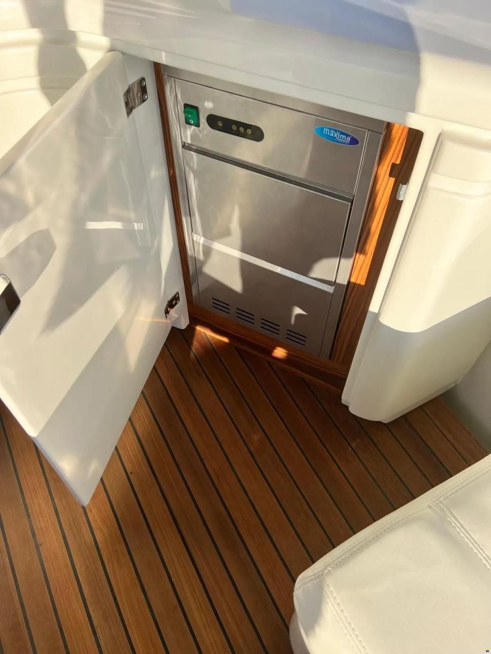 Pershing 45