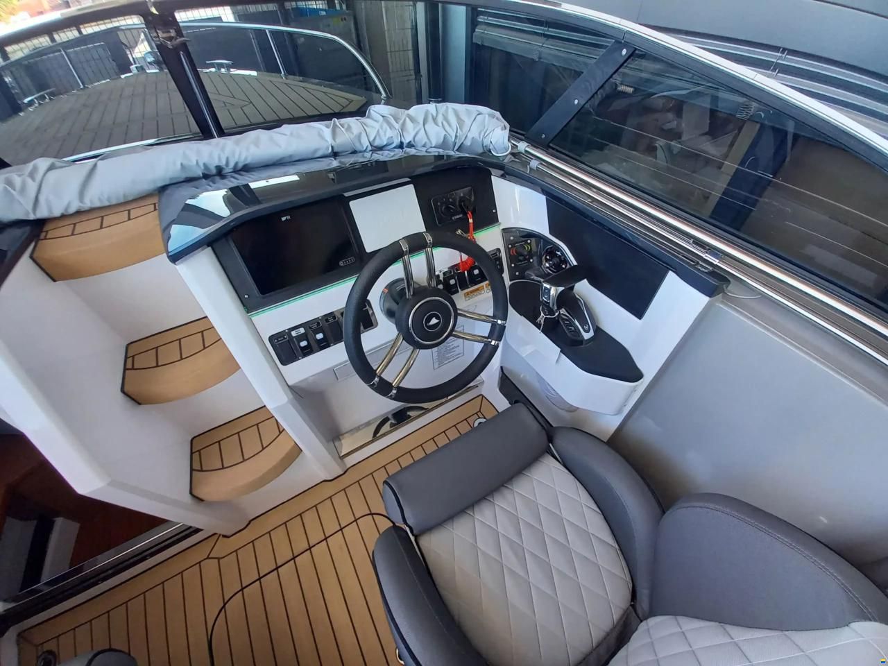 Alfastreet 25 Cabin Evo