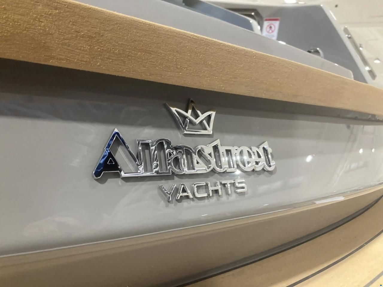 Alfastreet 25 Cabin Evo