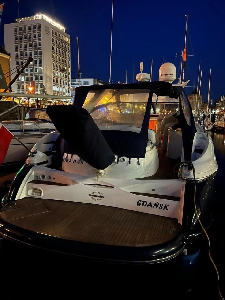 Sunseeker Camargue 44