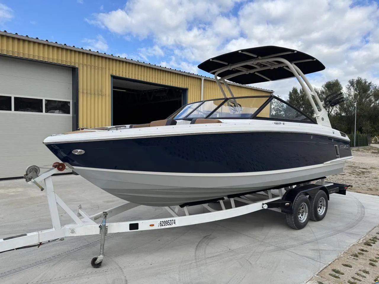 Cobalt R4 Surf