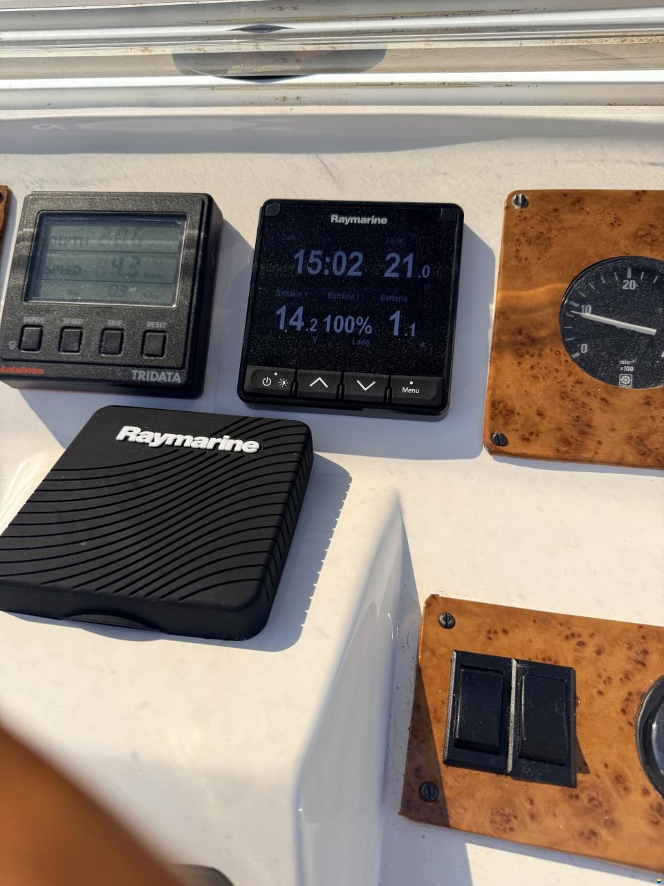 Fairline Phantom 37