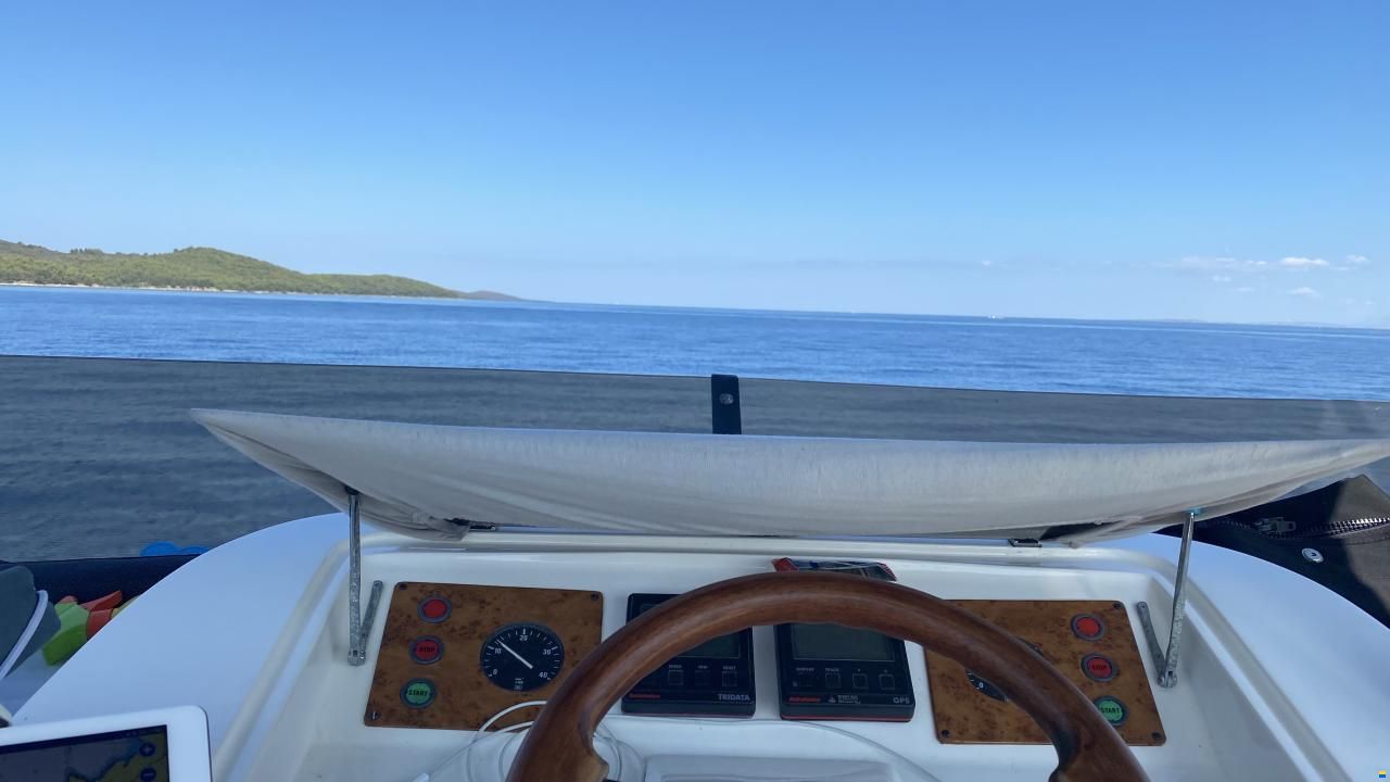Fairline Phantom 37