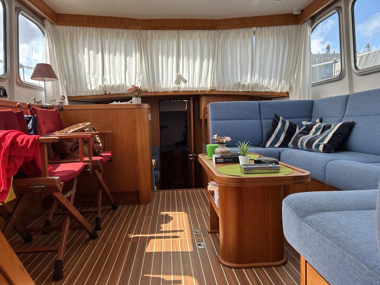 Aquanaut Privilege 1250