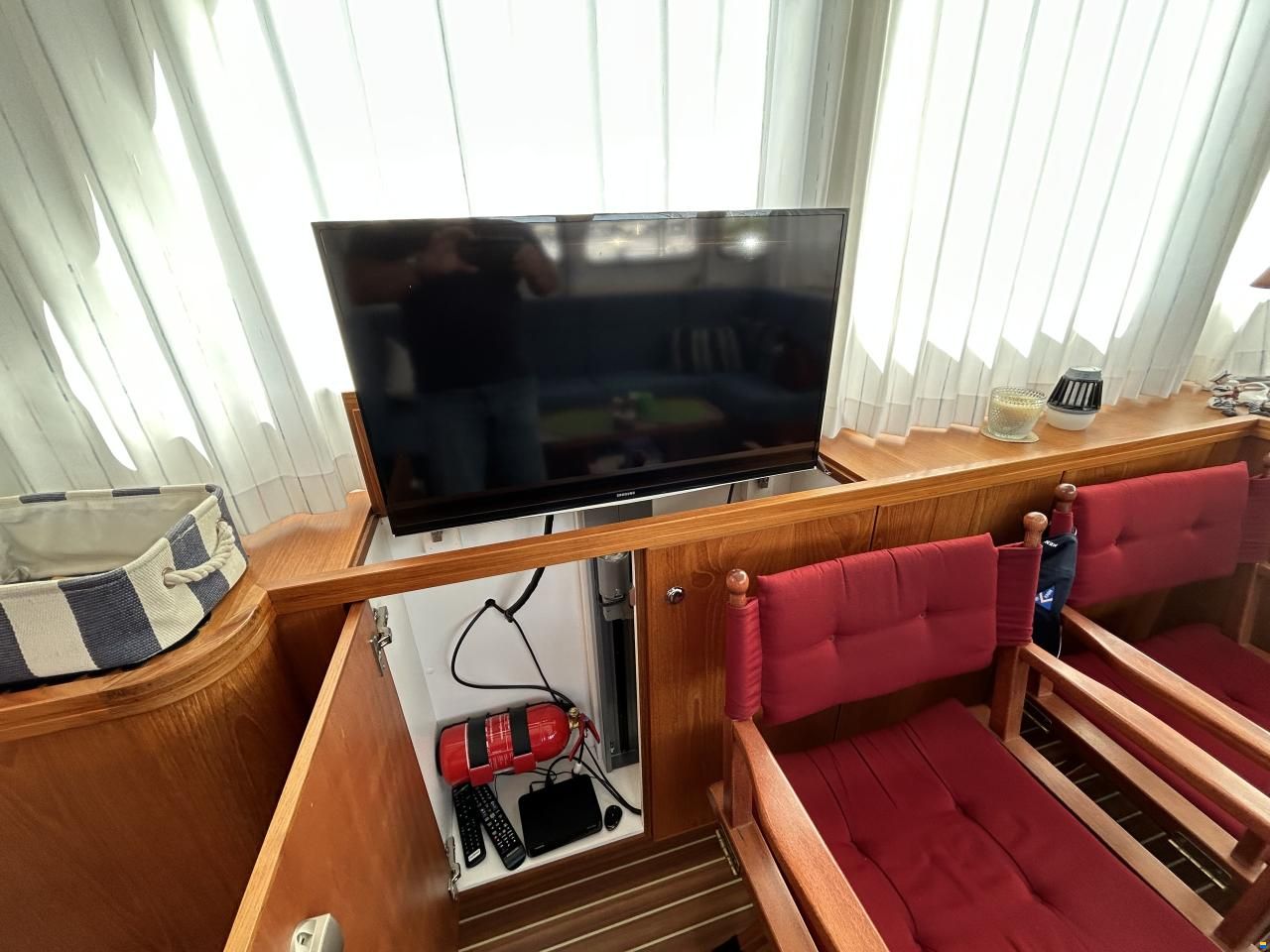 Aquanaut Privilege 1250