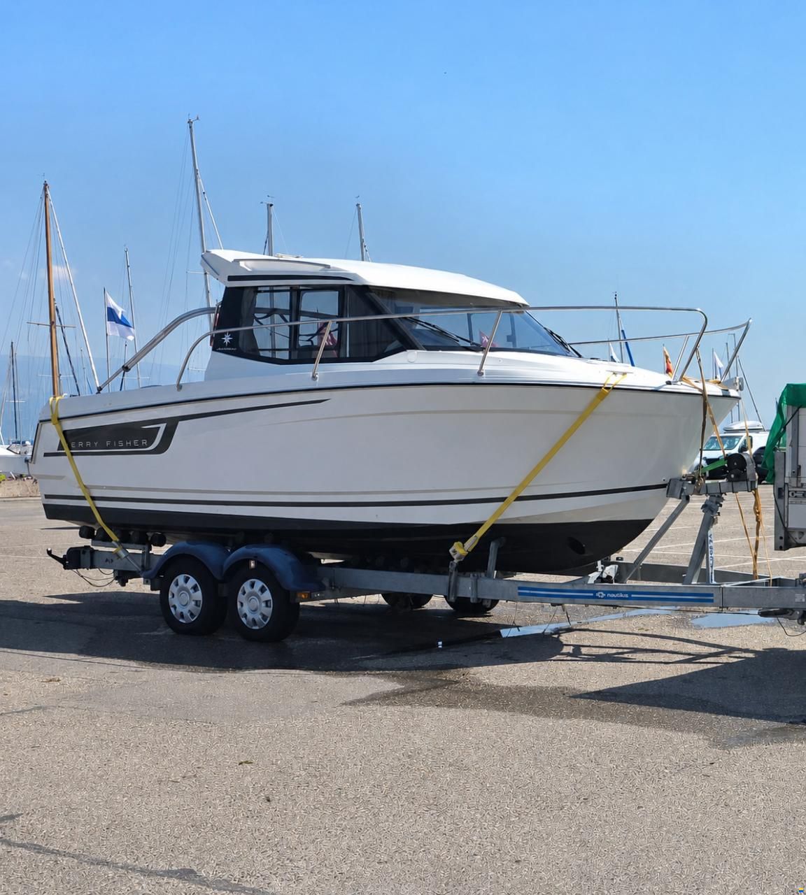 Jeanneau Merry Fisher 695