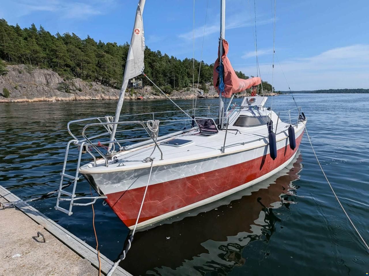 C&C Yachts Mega 30
