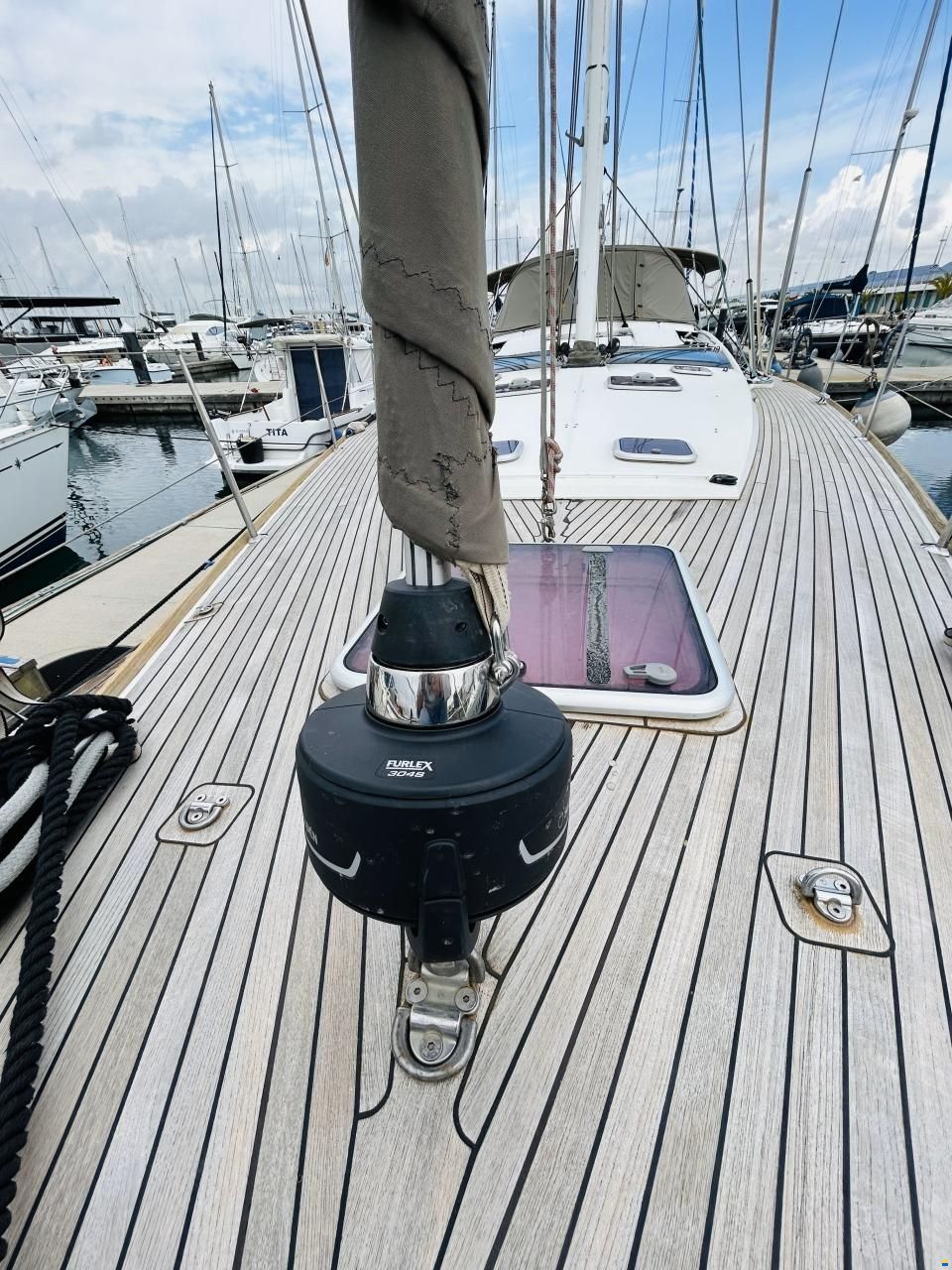 Jeanneau 57