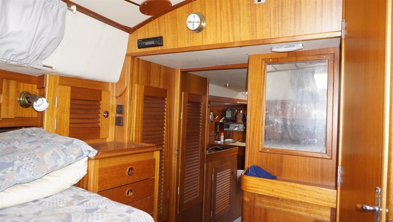 Hallberg-Rassy Hallberg Rassy 42 F