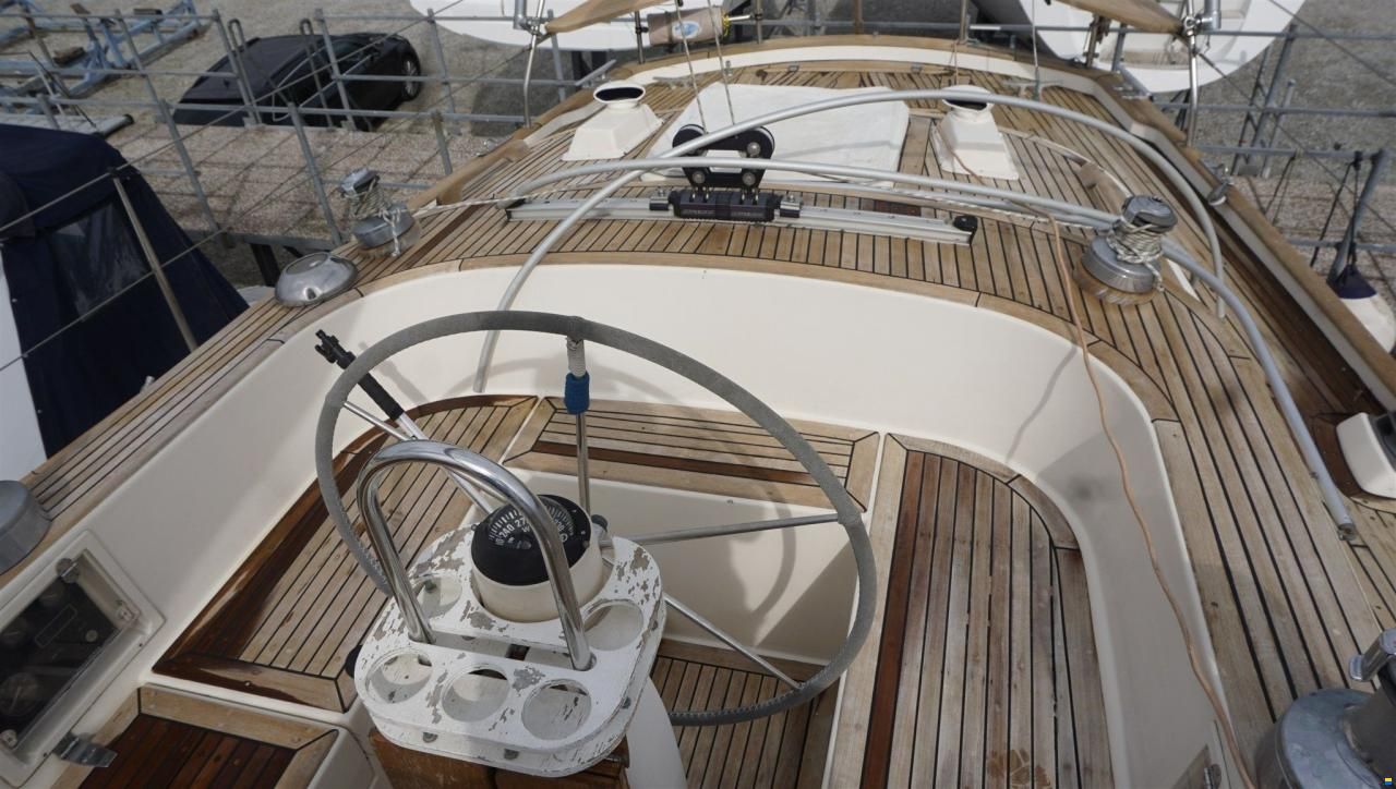 Hallberg-Rassy Hallberg Rassy 42 F