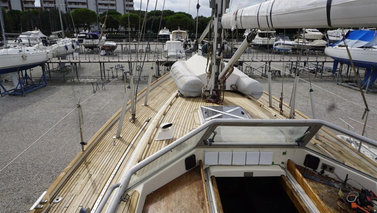 Hallberg-Rassy Hallberg Rassy 42 F
