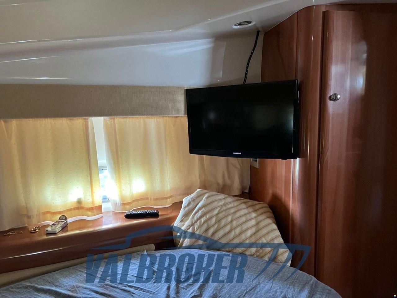 Sealine S 34