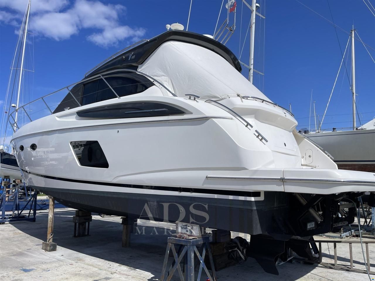 Princess V48 - 48