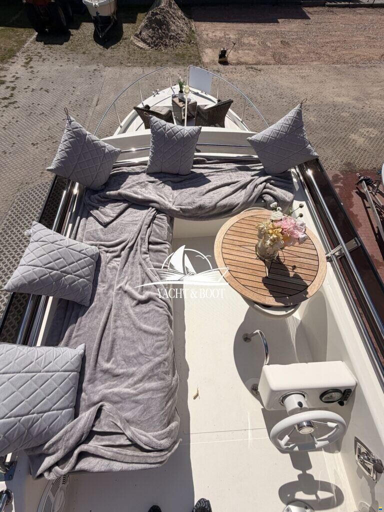 Cobra YACHTS FUTURA 40