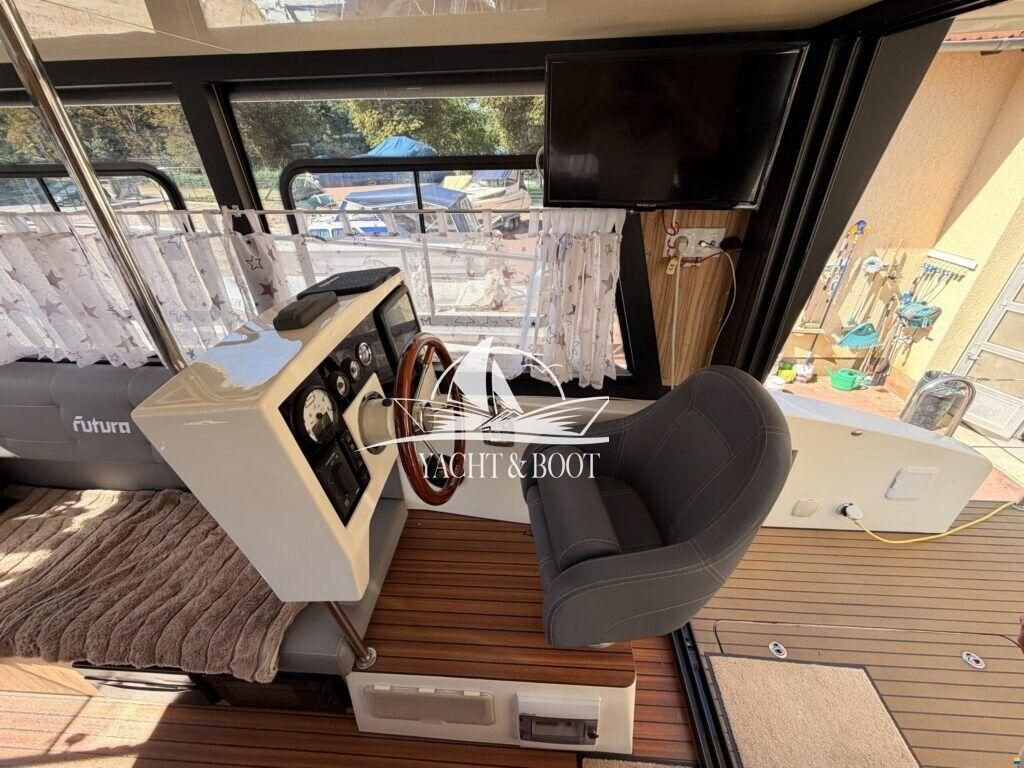 Cobra YACHTS FUTURA 40
