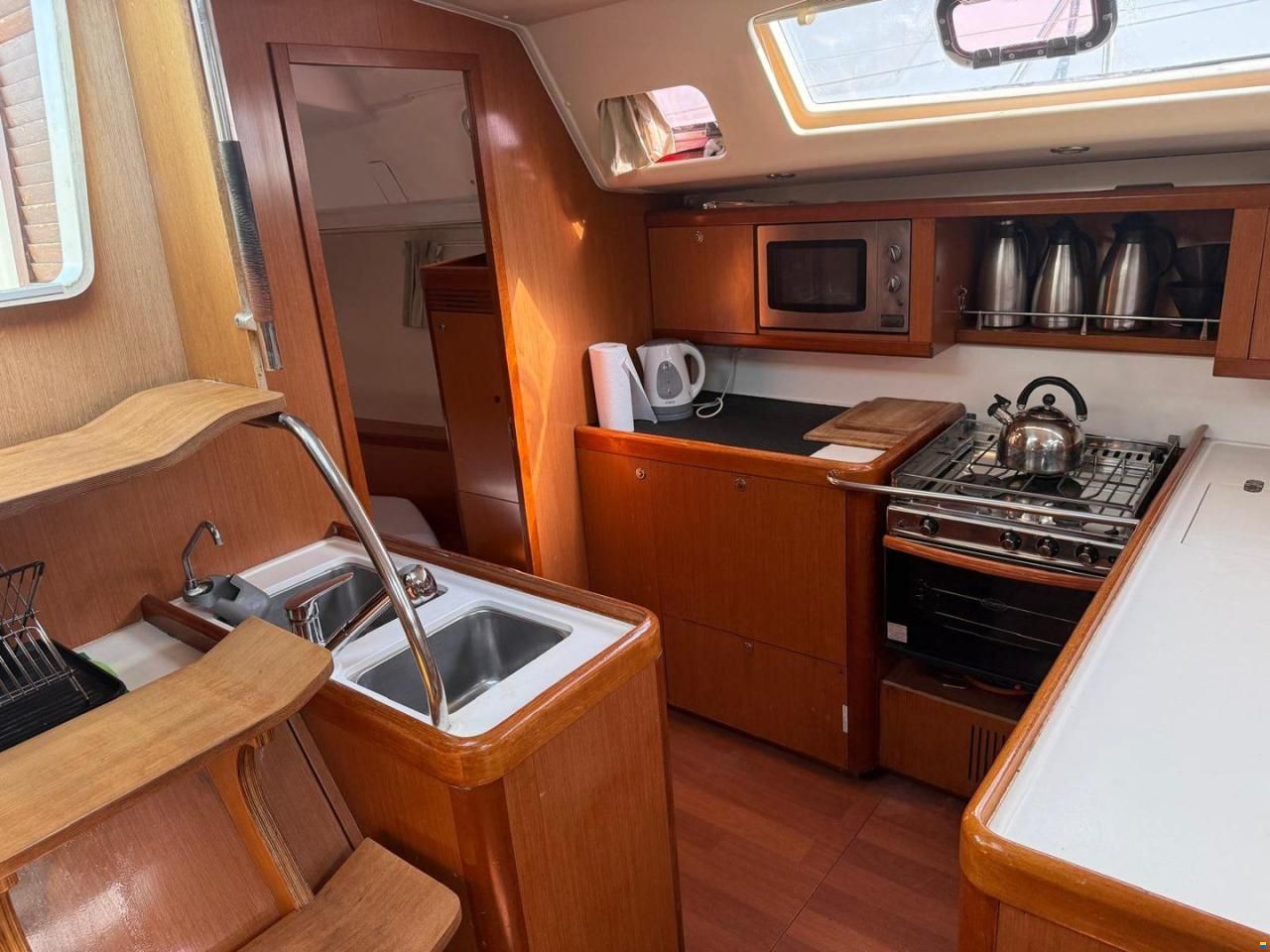 Beneteau Oceanis 54