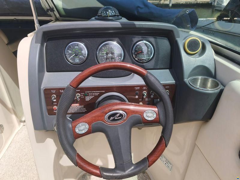 Sea Ray 260 Sun Deck