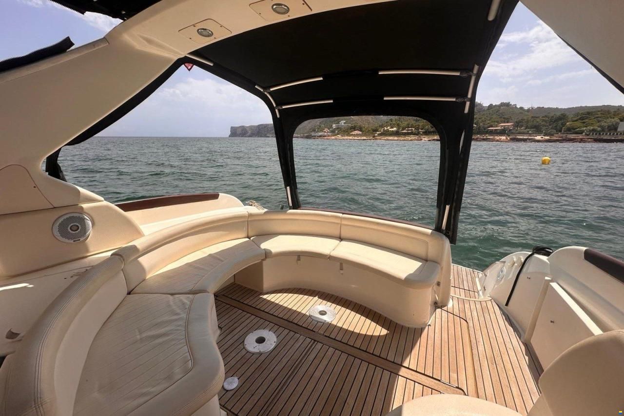 Prestige 34 Open