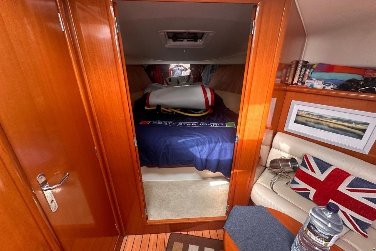 Prestige 34 Open