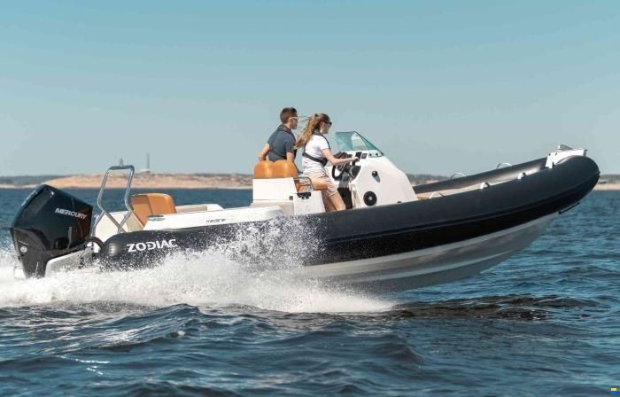 Zodiac Medline 7.5 RIB