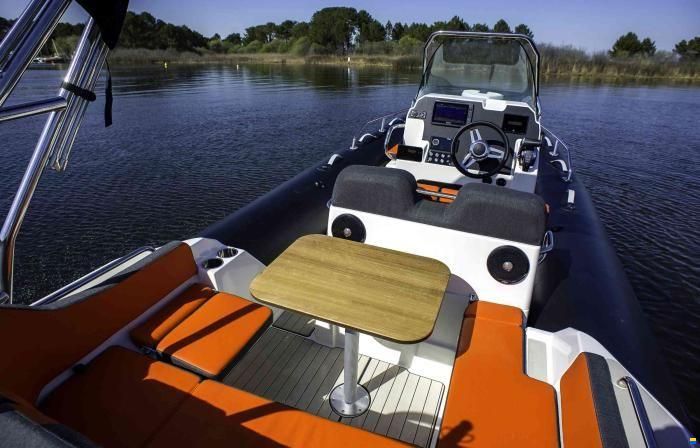 Zodiac Medline 6.8 RIB