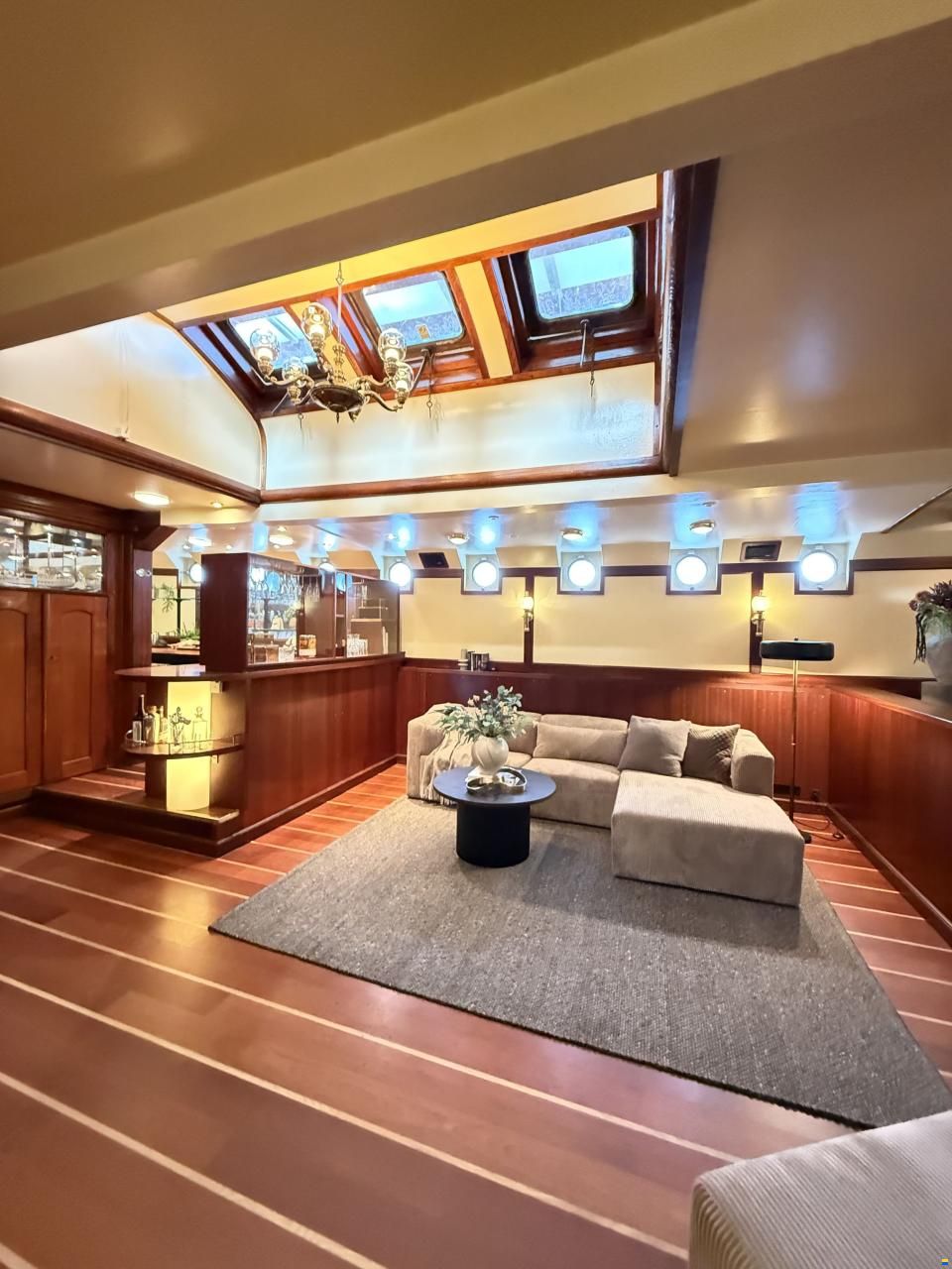 Horeca Schip 37.40