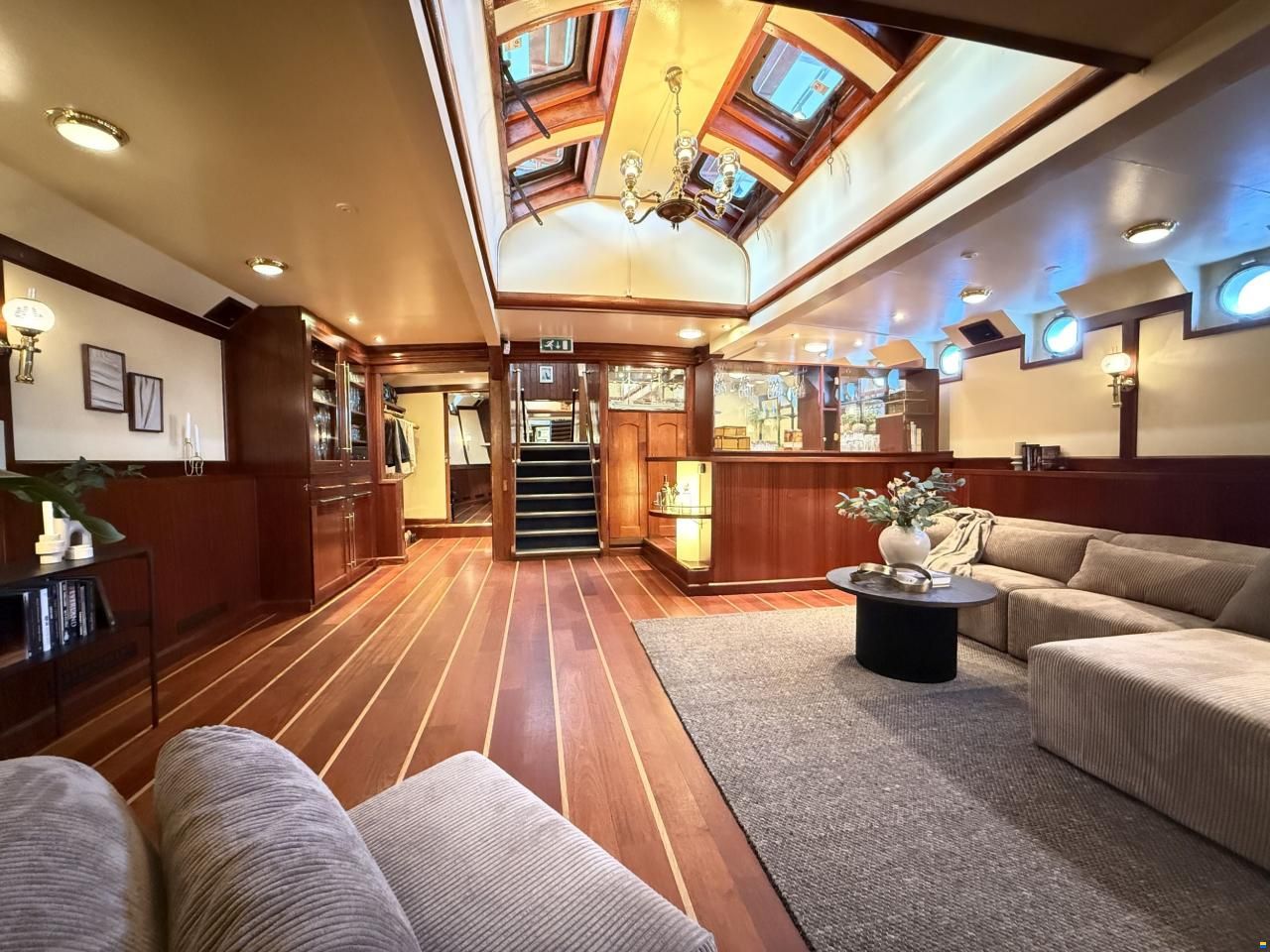 Horeca Schip 37.40