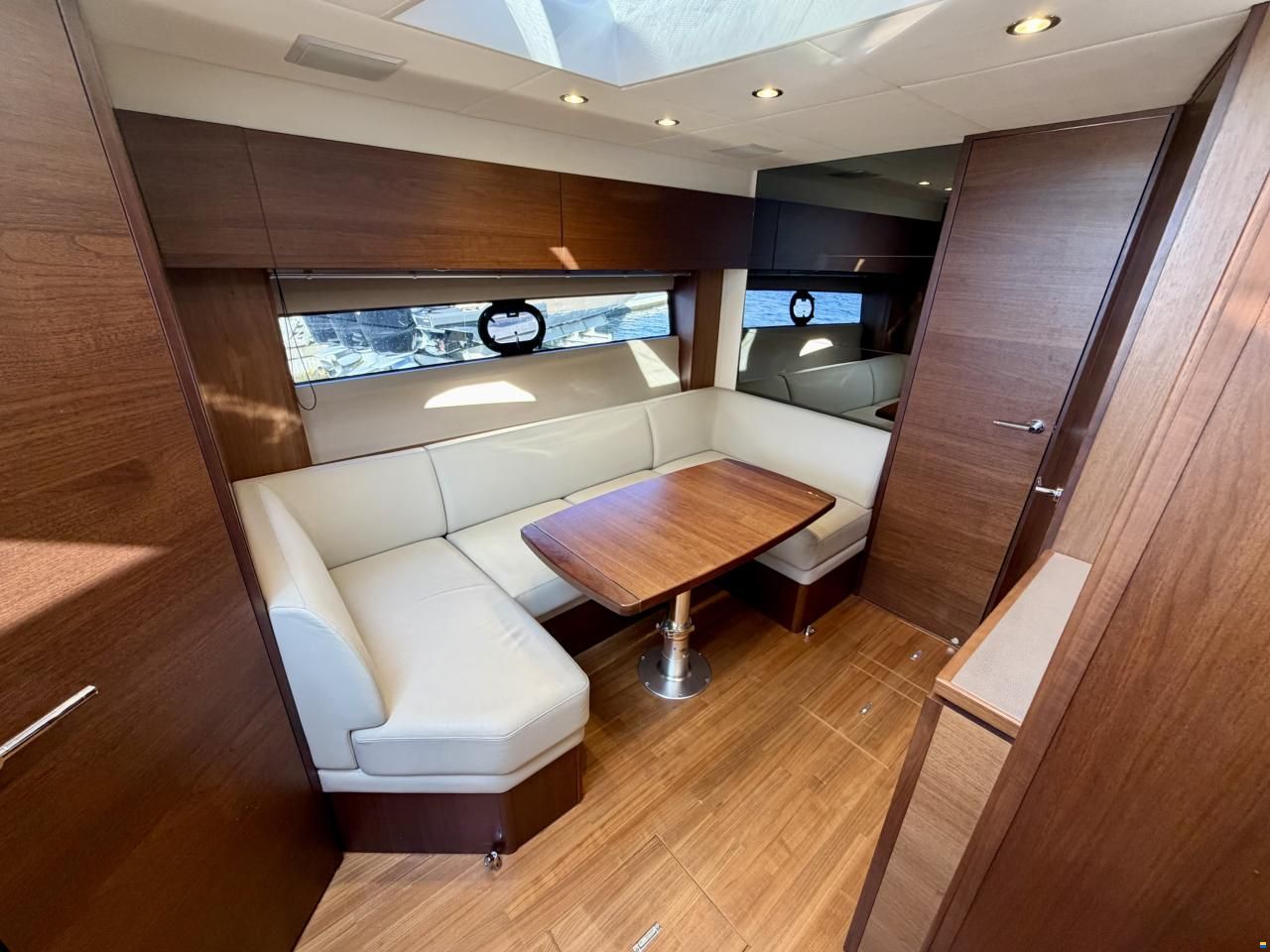Princess V40