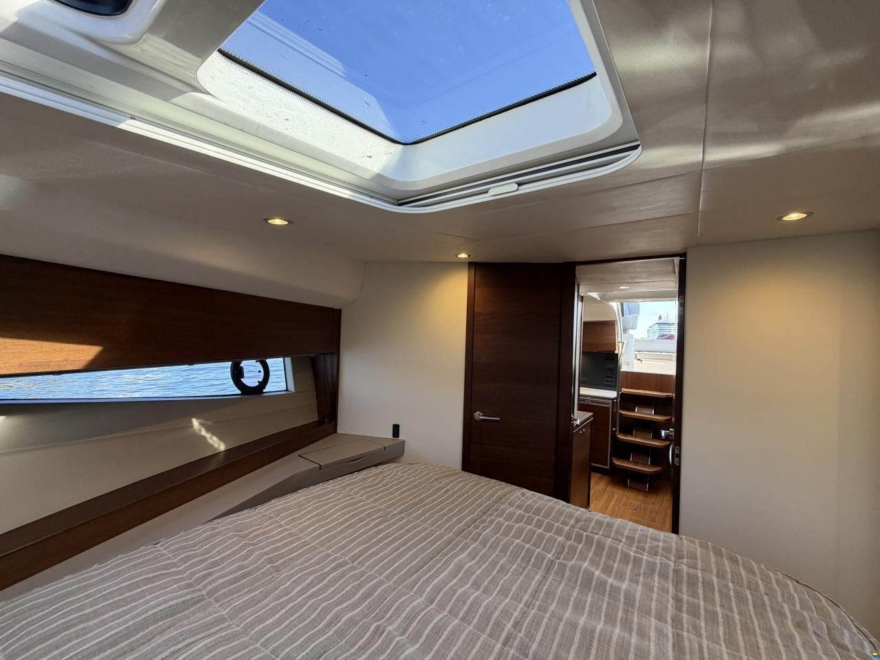Princess V40