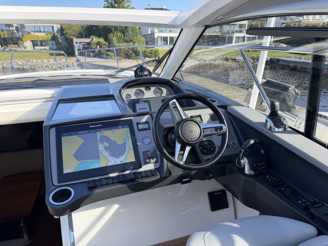 Princess V40