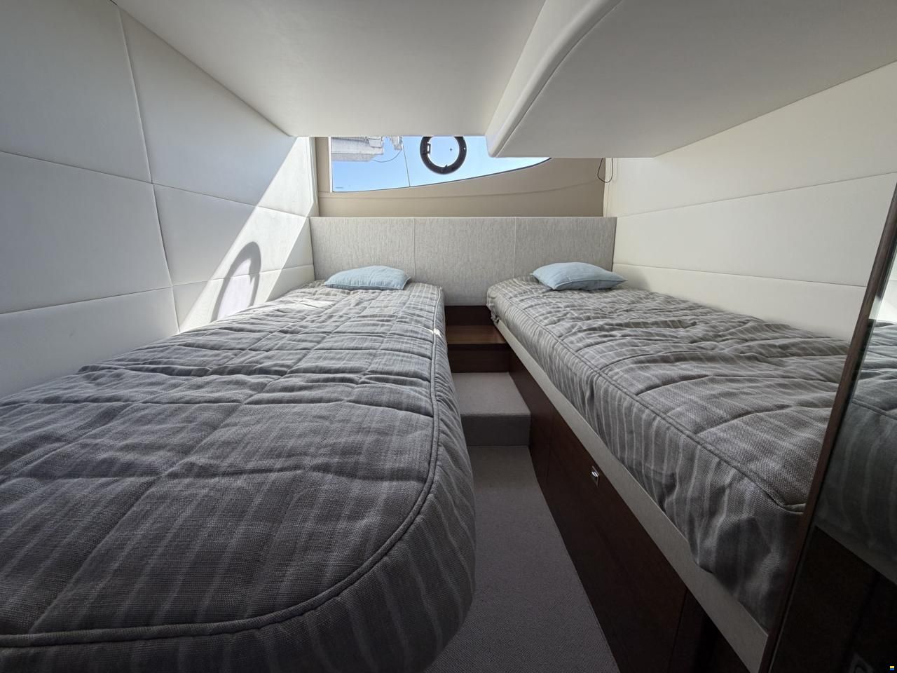 Princess V40