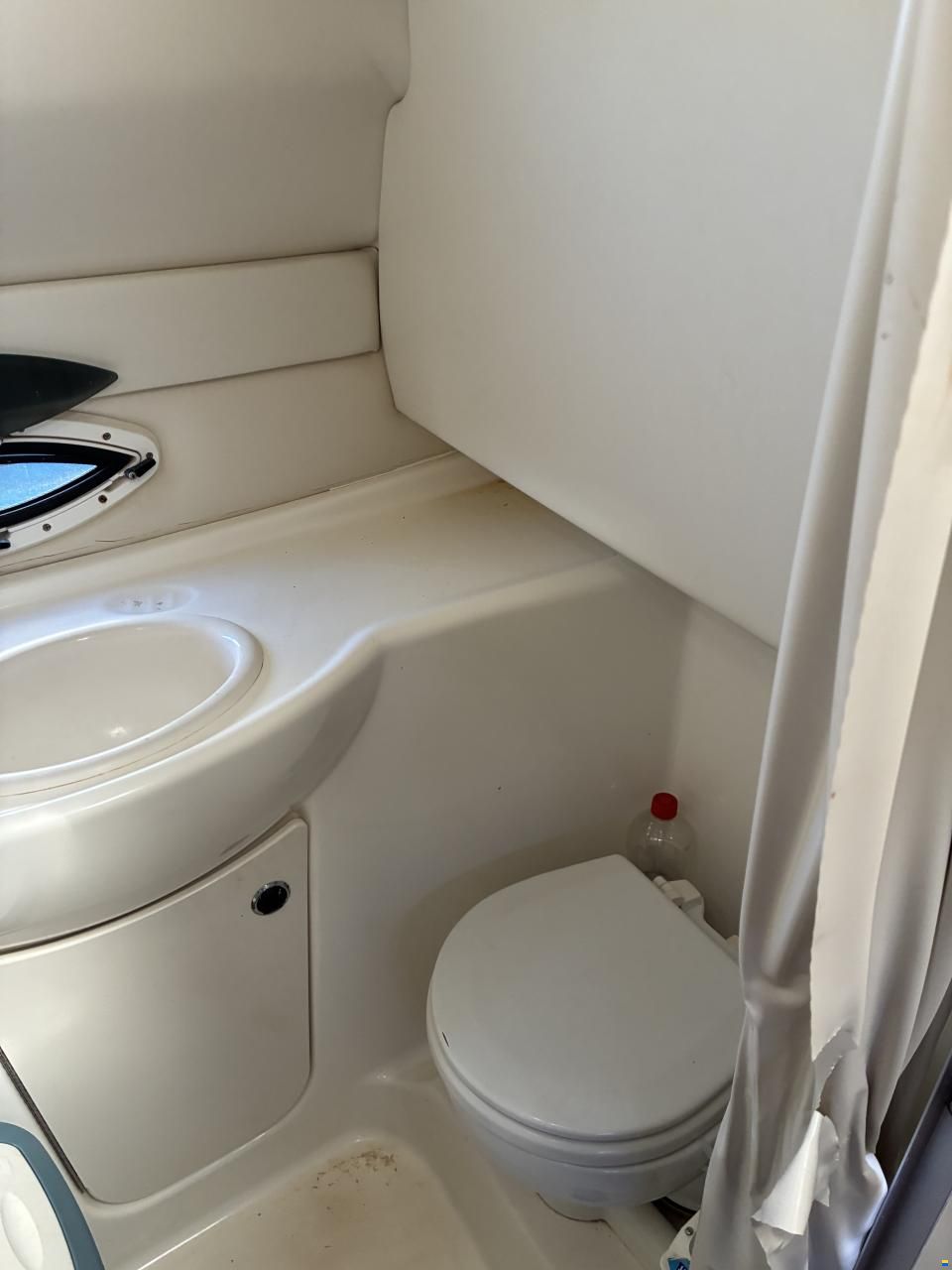 Bayliner 245