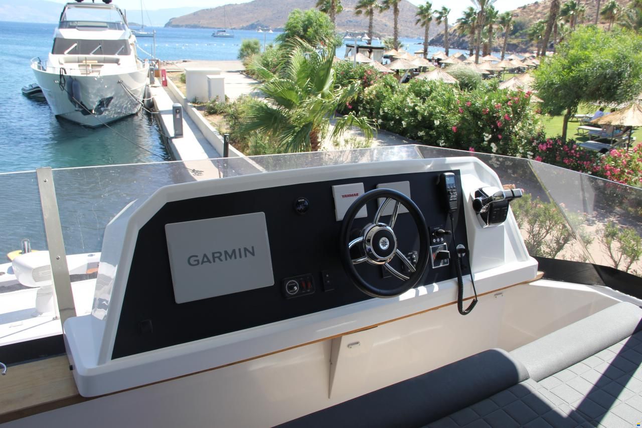 Aventura Yachts 50