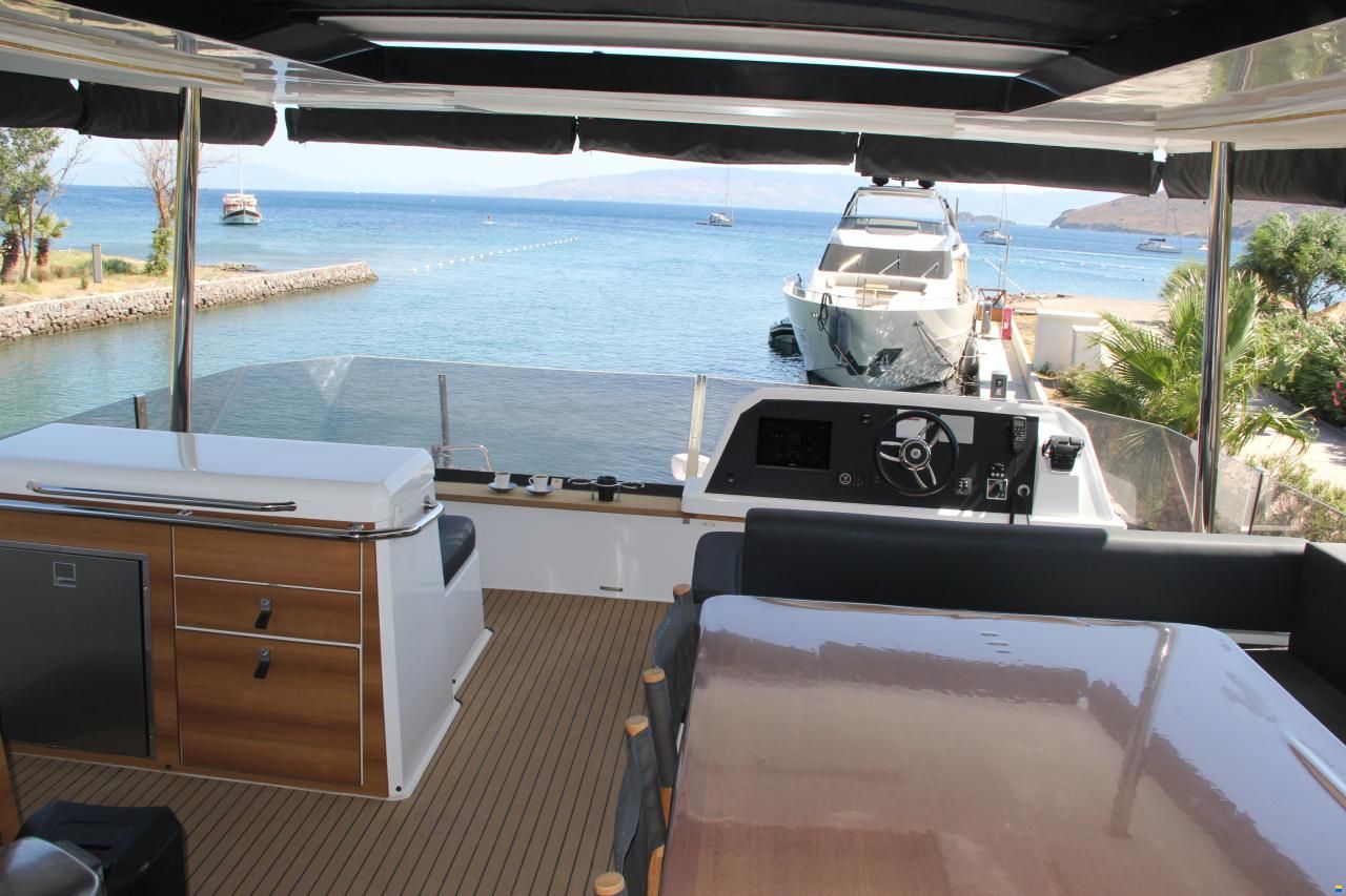 Aventura Yachts 50