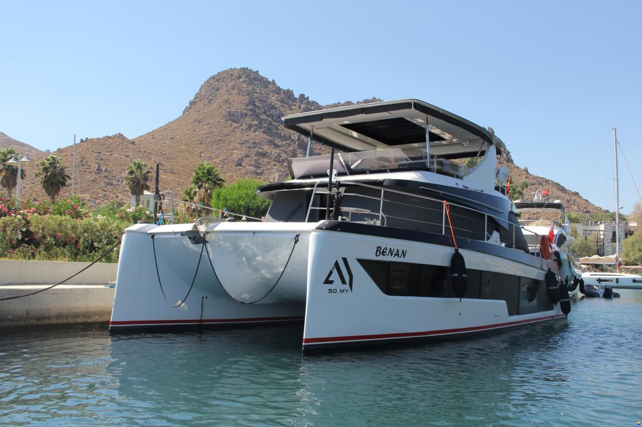 Aventura Yachts 50