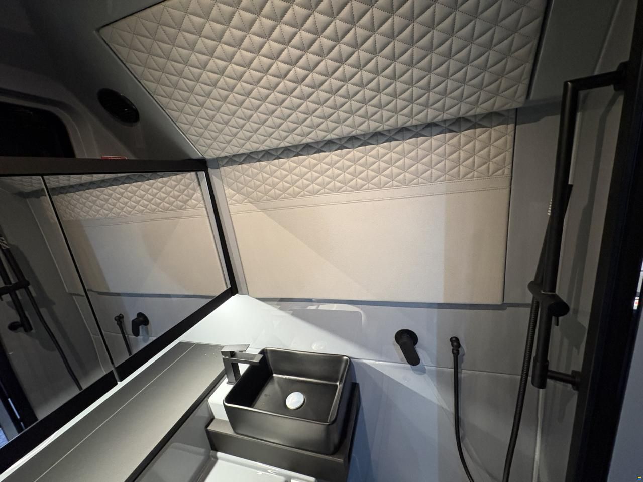 Brabus 1500 Cross Cabin Edition