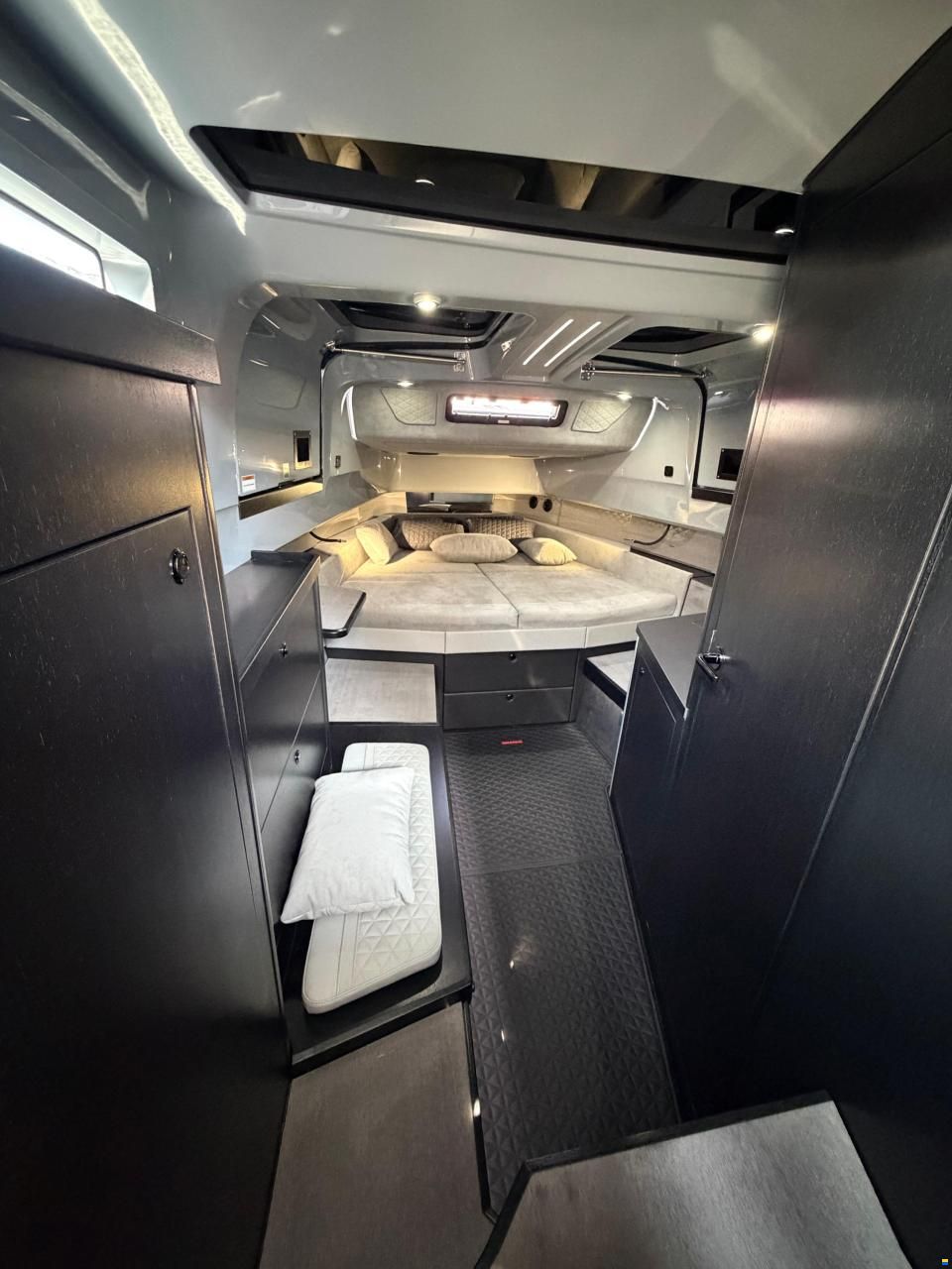 Brabus Shadow 1500 XC Cross Cabin Edition
