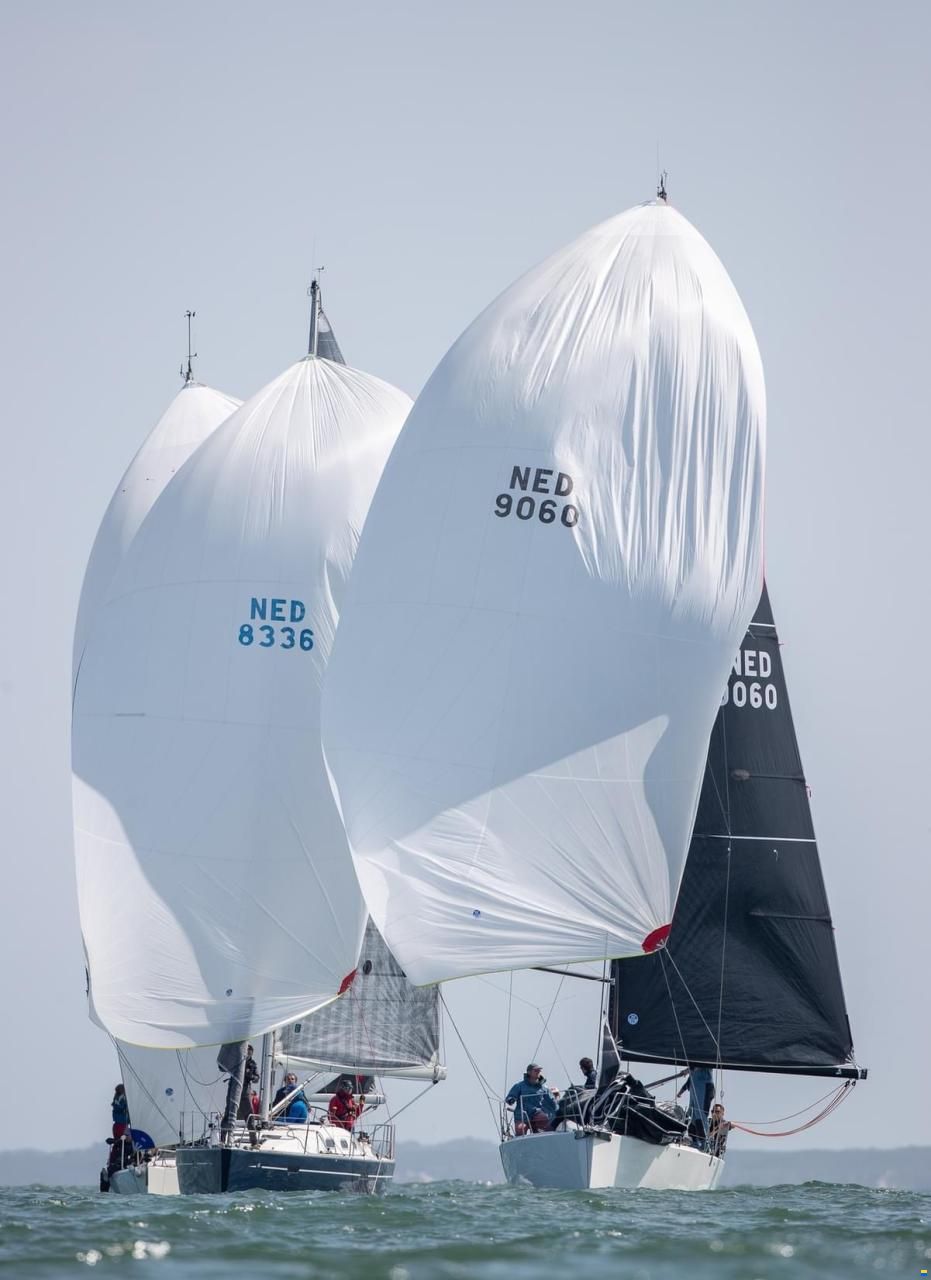 Italia Yachts 10.98