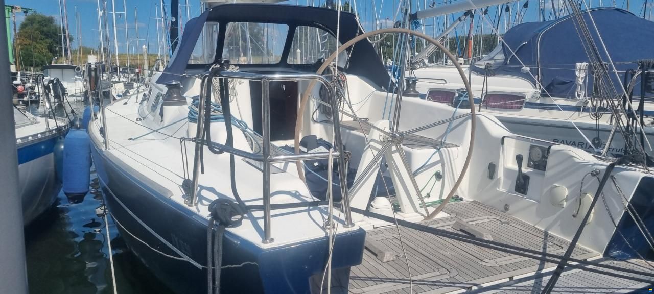 Italia Yachts 10.98