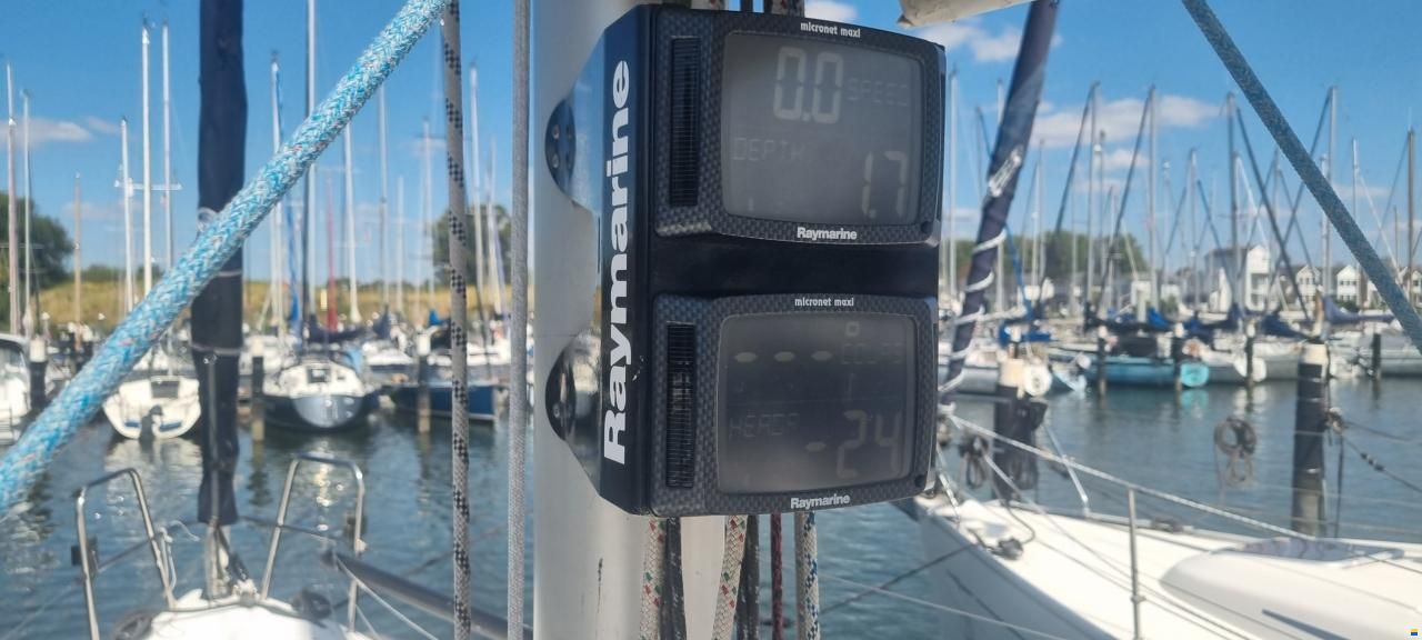 Italia Yachts 10.98