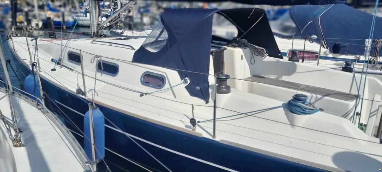 Italia Yachts 10.98